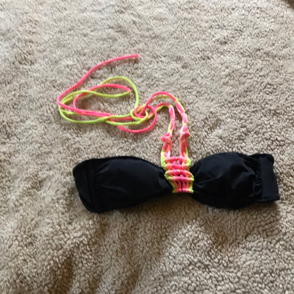 Xs Victoria’s Secret bikini top black